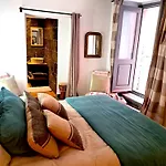 Chambres De Charme Au Coeur De La Citadelle De Bastia